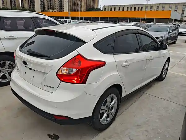Ford Focus 2012