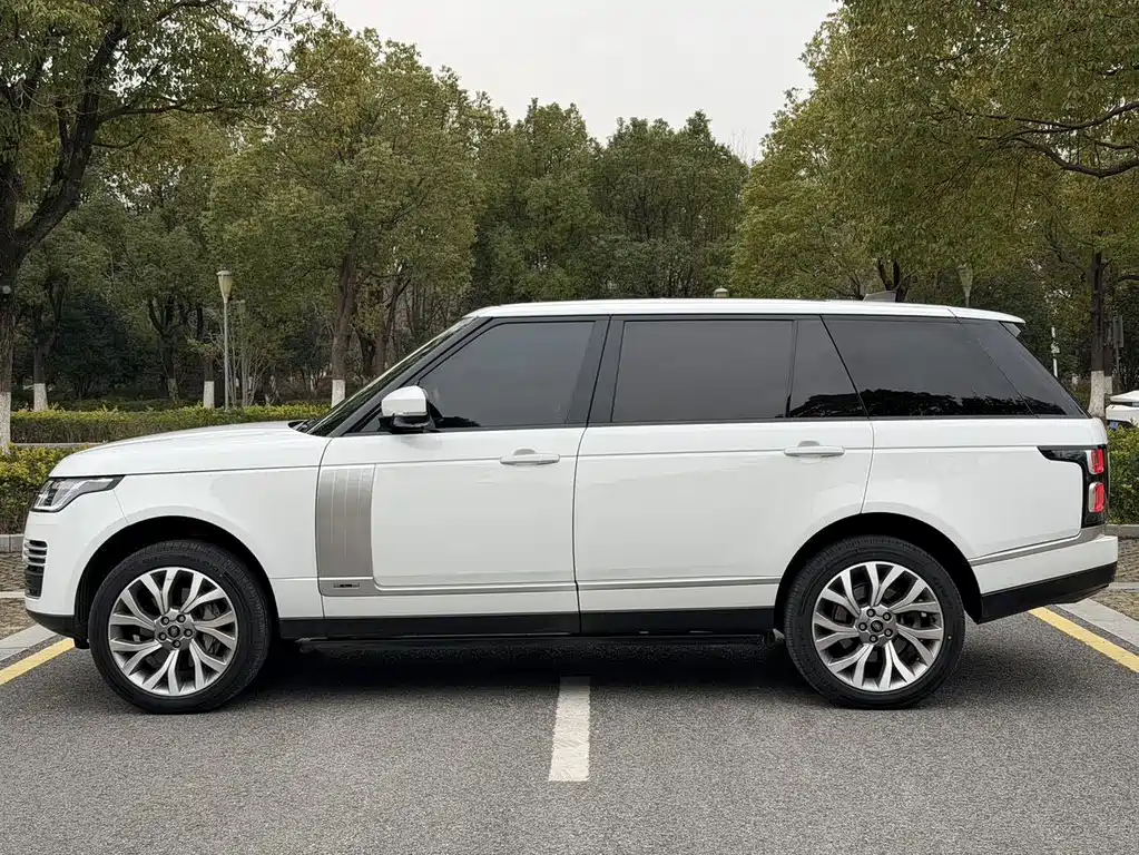 Land Rover Range Rover 2019 — фото 3