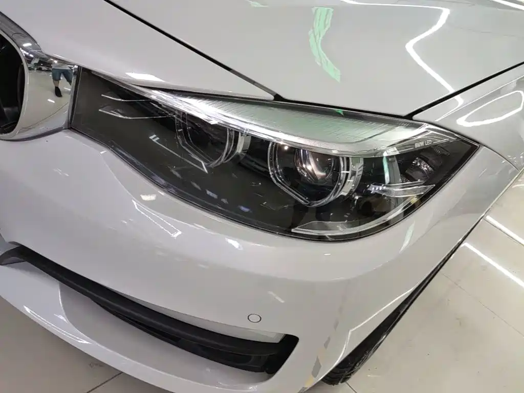 BMW 3 Series GT 2018 — фото 24