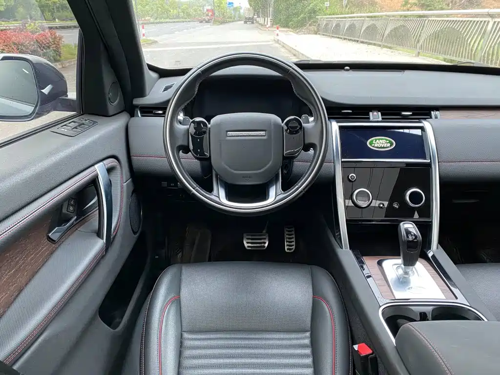 Land Rover Discovery Sport 2020 — фото 8