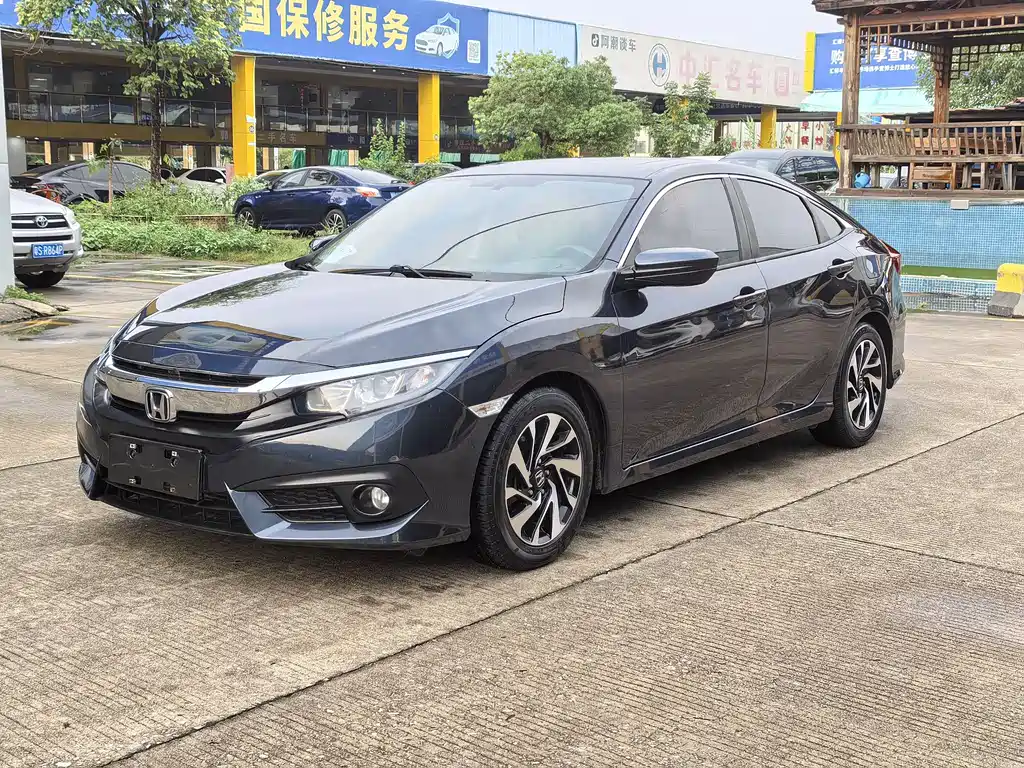 Honda Civic 2018 — фото 1