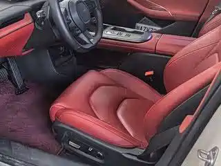 Xiaomi SU7 2025