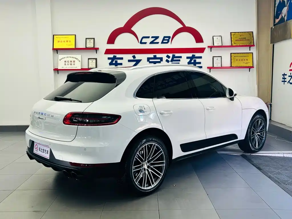 Porsche Macan 2016 — фото 5