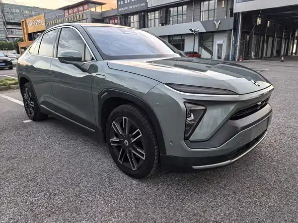 NIO EC6 2021