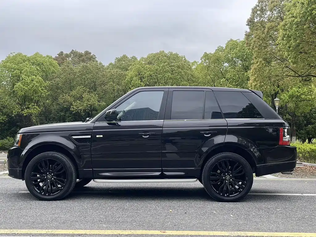 Land Rover Range Rover Sport 2012 — фото 3