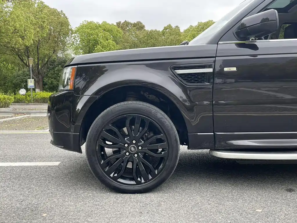 Land Rover Range Rover Sport 2012 — фото 16