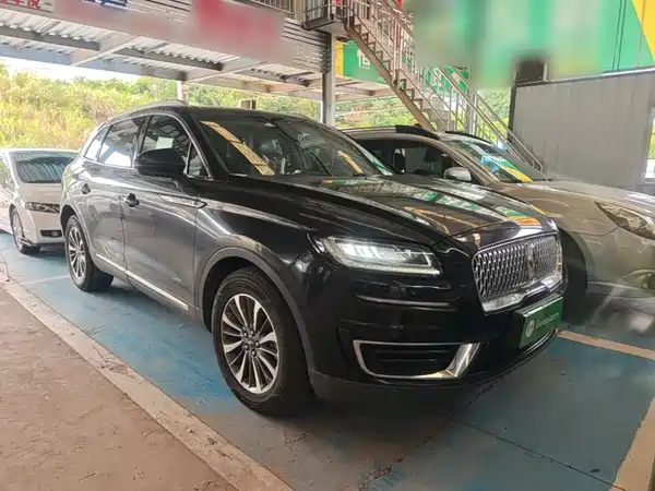Lincoln Nautilus 2019