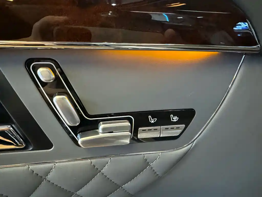 Mercedes-Benz S-Class AMG 2009 — фото 23