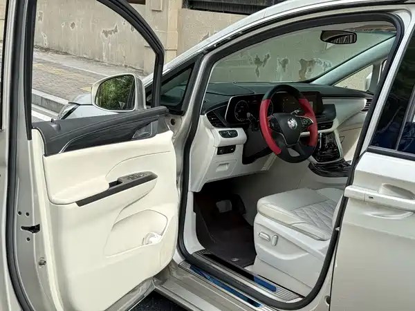 Buick GL8 2022