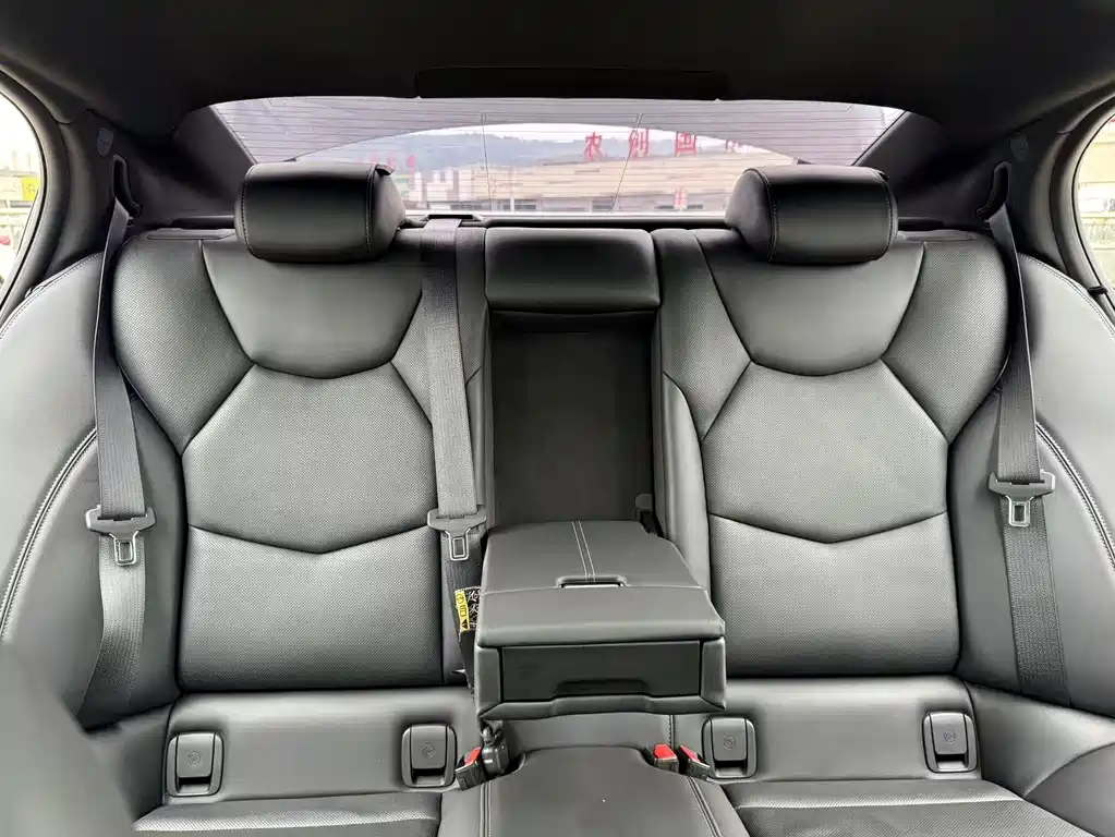 Cadillac CT5 2021 — фото 25