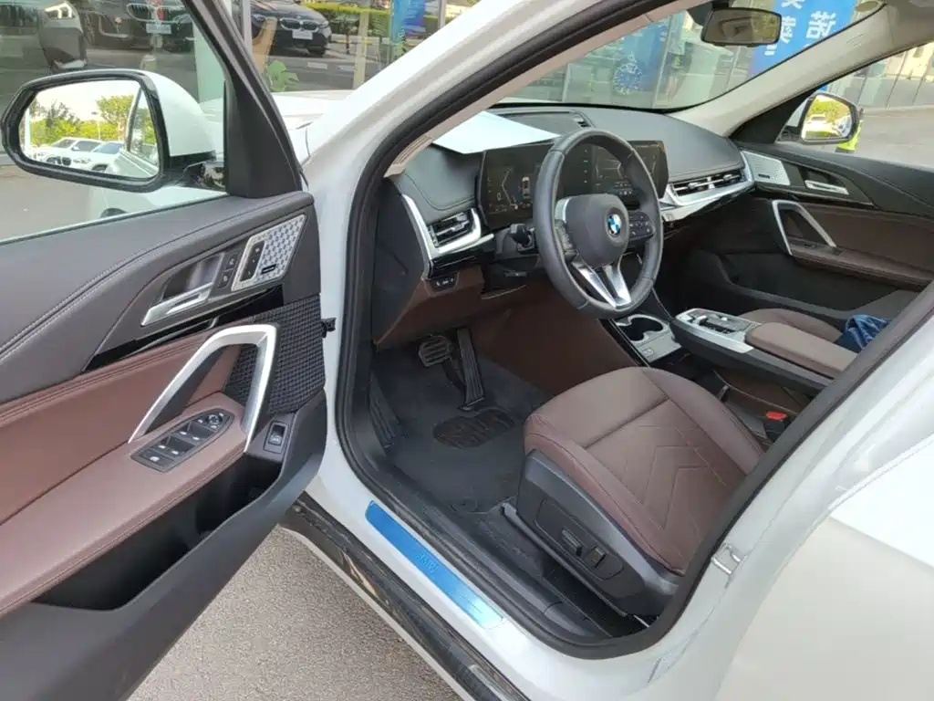 BMW X1 2025 — фото 16