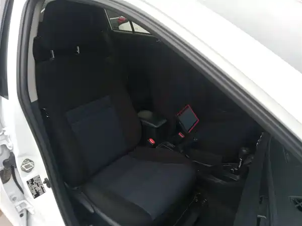 Toyota Yaris L 2017