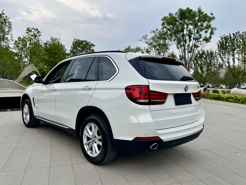 BMW X5 2015 — фото 18