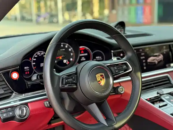 Porsche Panamera 2022