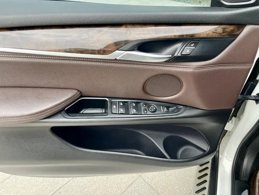 BMW X5 2015 — фото 9