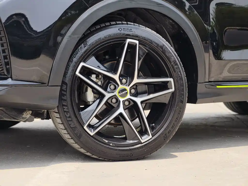 Roewe RX5 2022 — фото 18