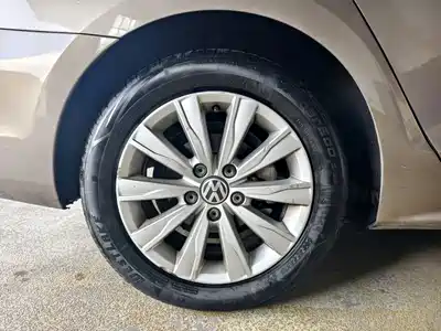 Volkswagen Sagitar 2014