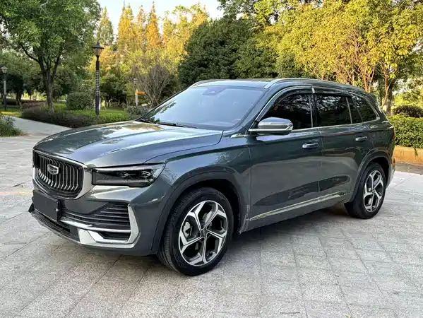 Geely Xingyue L 2023
