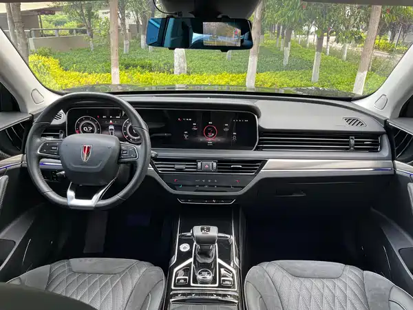 Hongqi HS5 2022