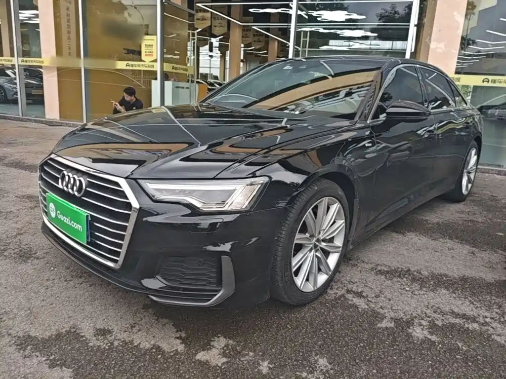 Audi A6L 2020 — фото 1