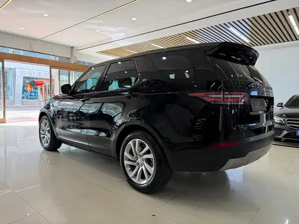 Land Rover Discovery 2017