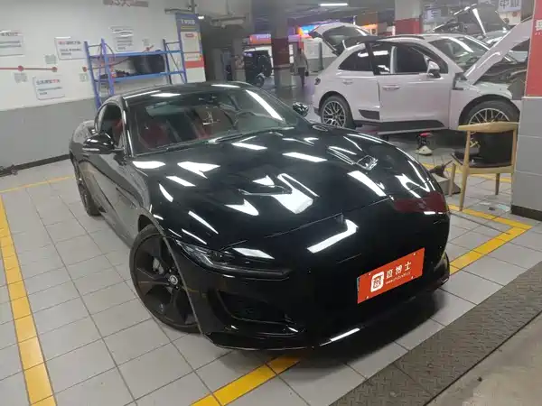 Jaguar F-TYPE 2024