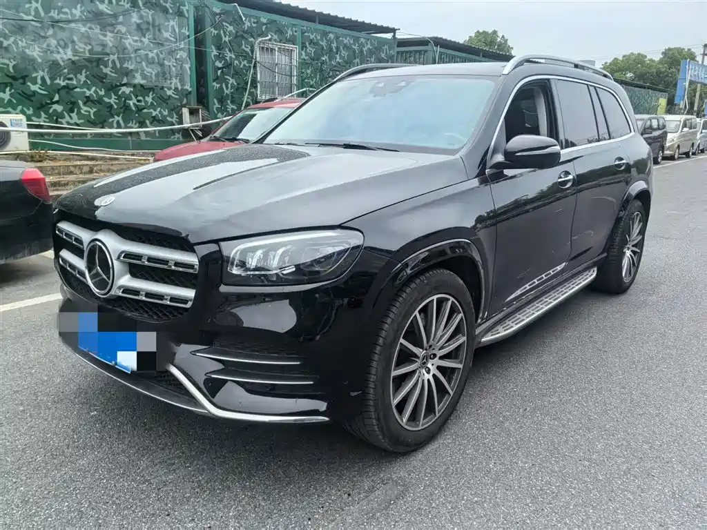 Mercedes-Benz GLS 2024 — фото 1