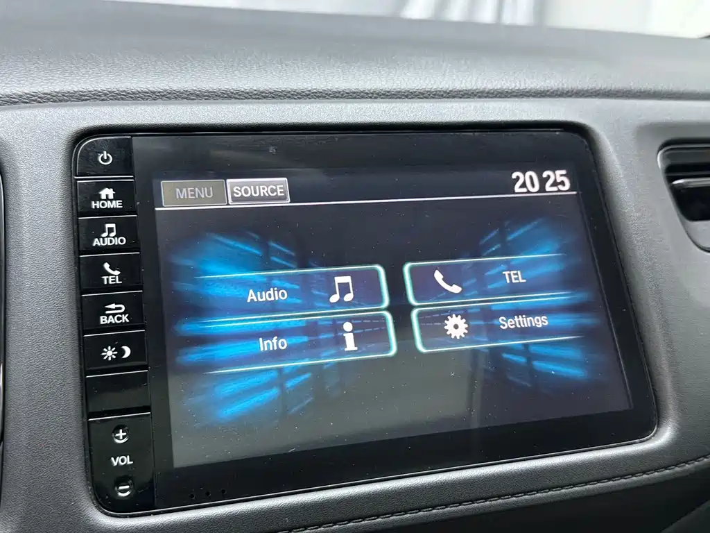 Honda Vezel 2021 — фото 11
