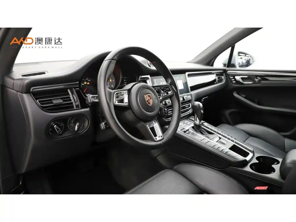 Porsche Macan 2020 — фото 6