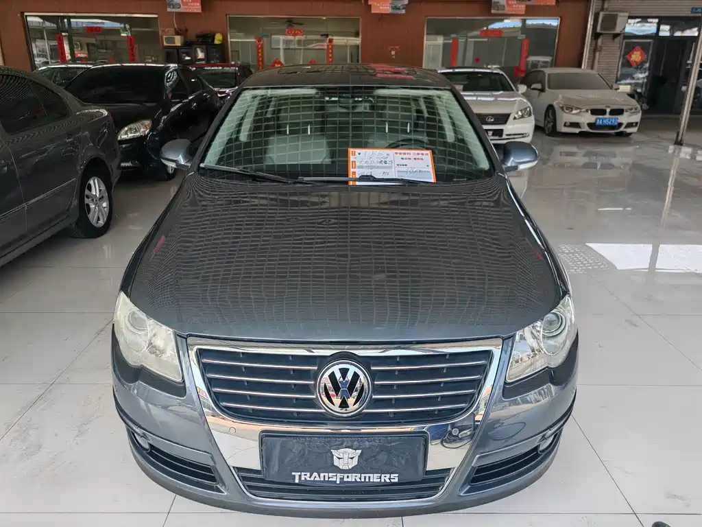 Volkswagen Magotan 2011