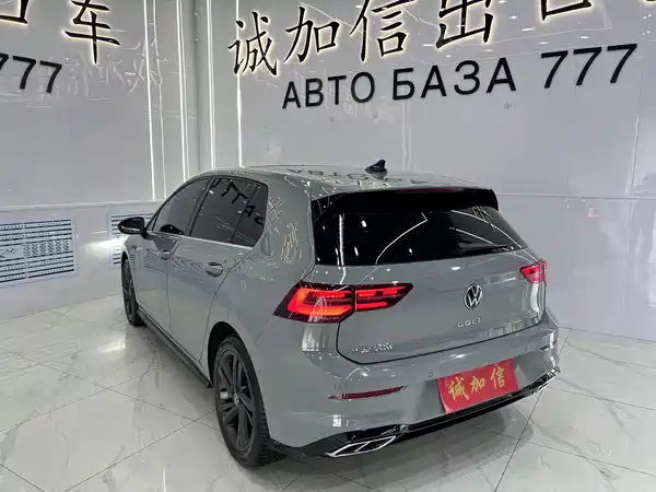 Volkswagen Golf 2023
