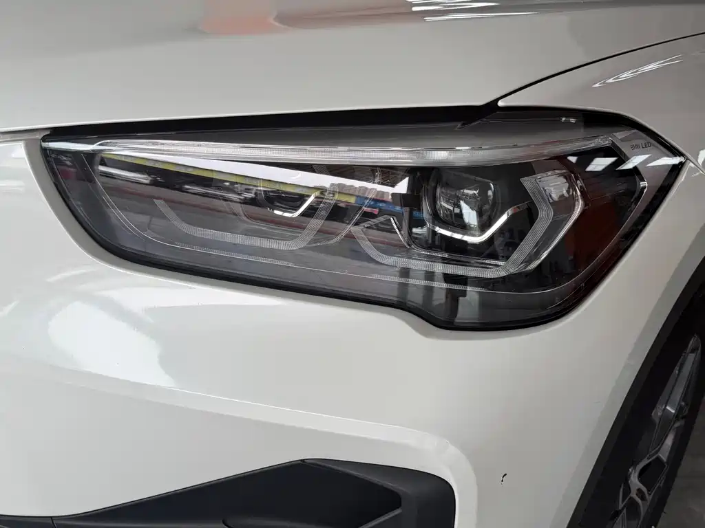 BMW X1 2022 — фото 12