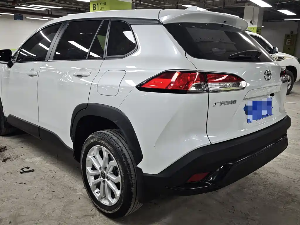 Toyota Frontlander 2023