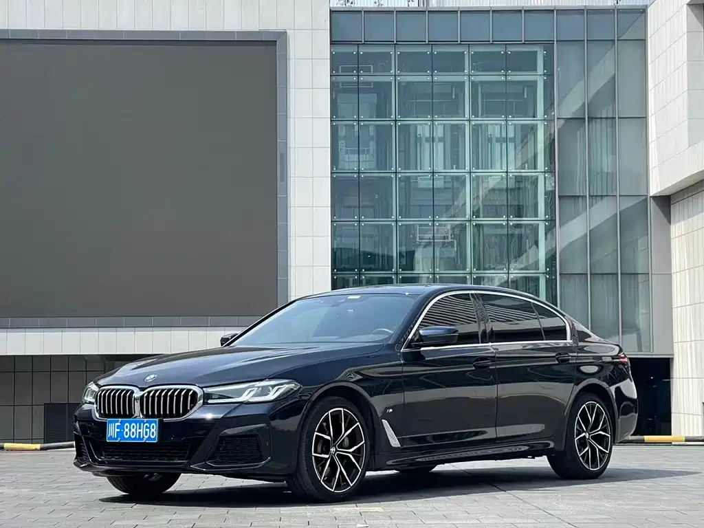 BMW 5 Series 2023