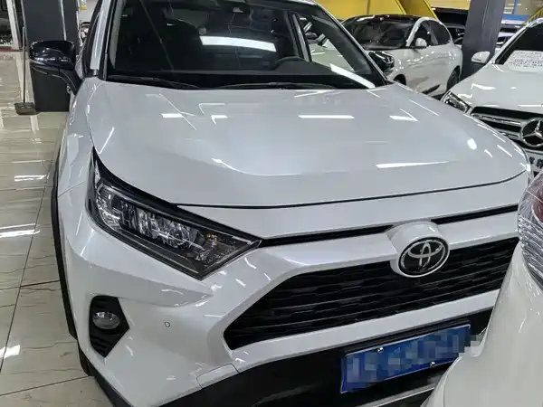 Toyota RAV4 2023