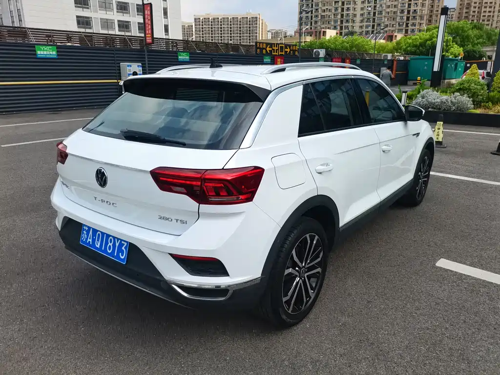 Volkswagen T-Roc 2021 — фото 10