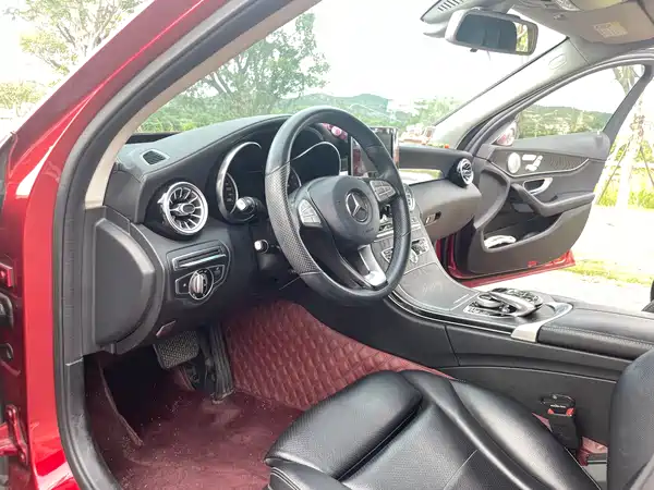 Mercedes-Benz C-Class 2016
