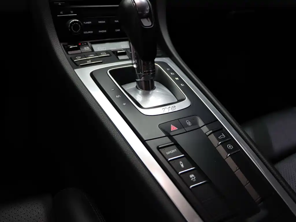Porsche 718 2018 — фото 12