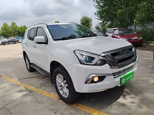 Isuzu Mu-X Shepherd 2018