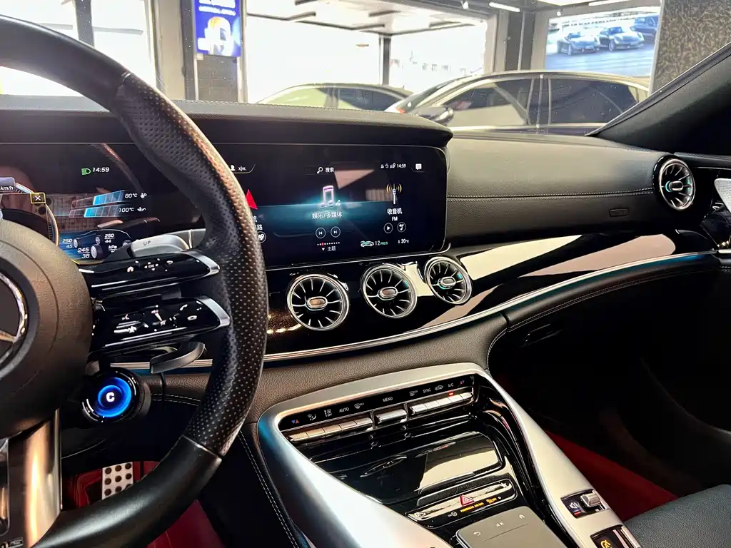 Mercedes-Benz AMG GT 2023 — фото 15
