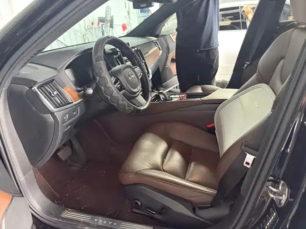Volvo S90 2021