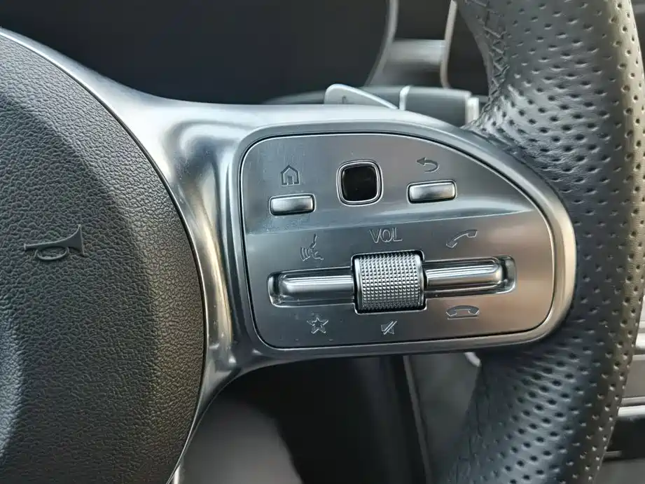 Mercedes-Benz C-Class 2021 — фото 18