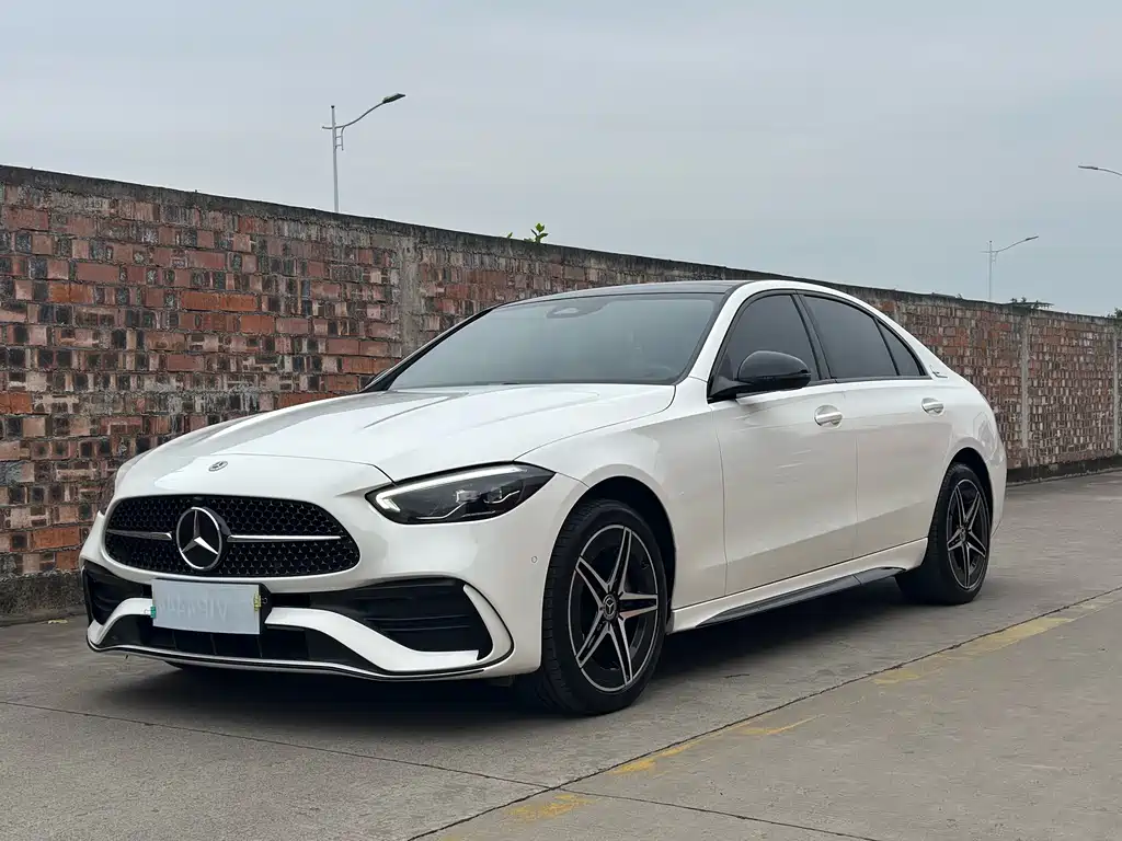 Mercedes-Benz C-Class 2023 — фото 1