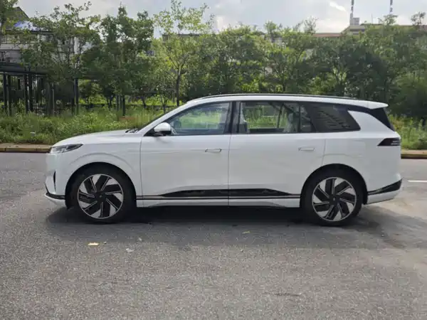 Dongfeng e008 2026