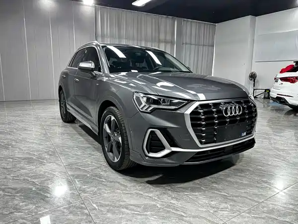 Audi Q3 2022