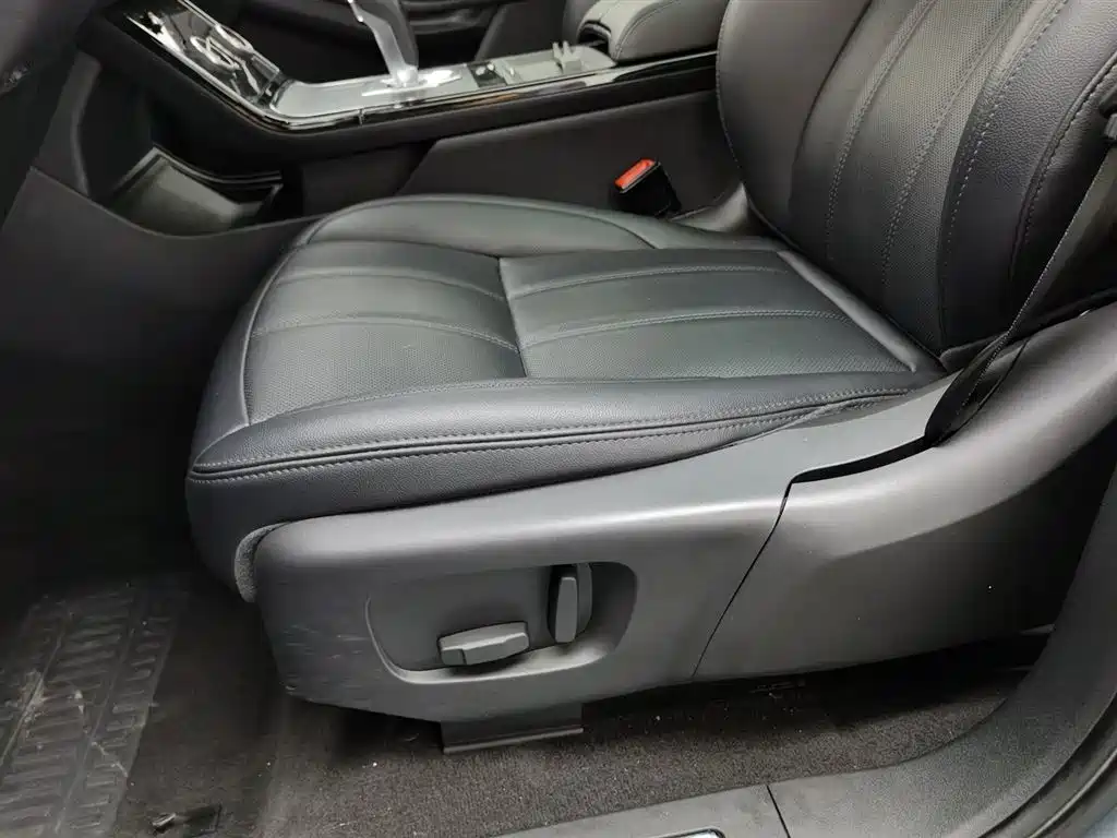 Land Rover Evoque 2020 — фото 20