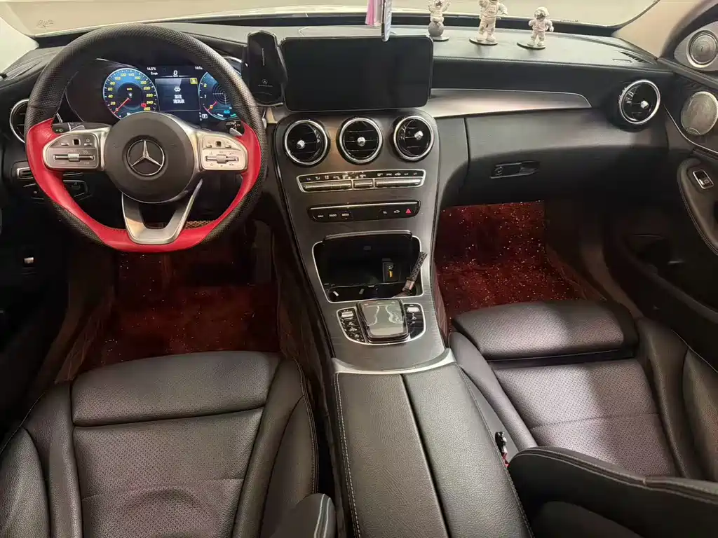 Mercedes-Benz C-Class 2019