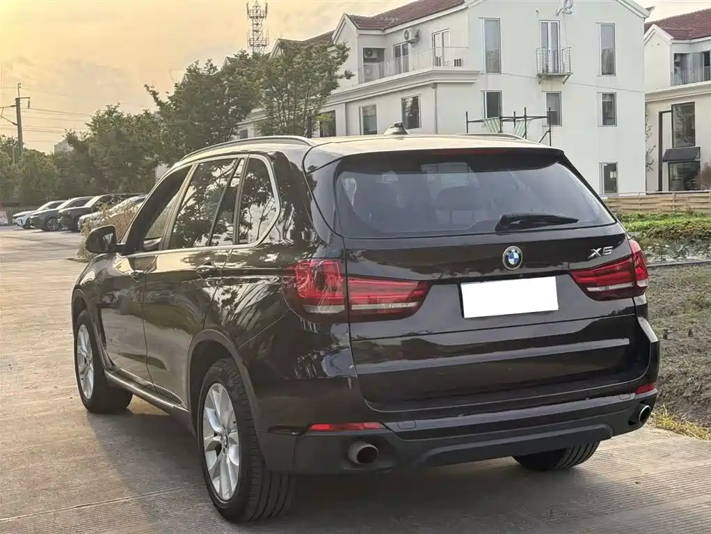 BMW X5 2014 — фото 14