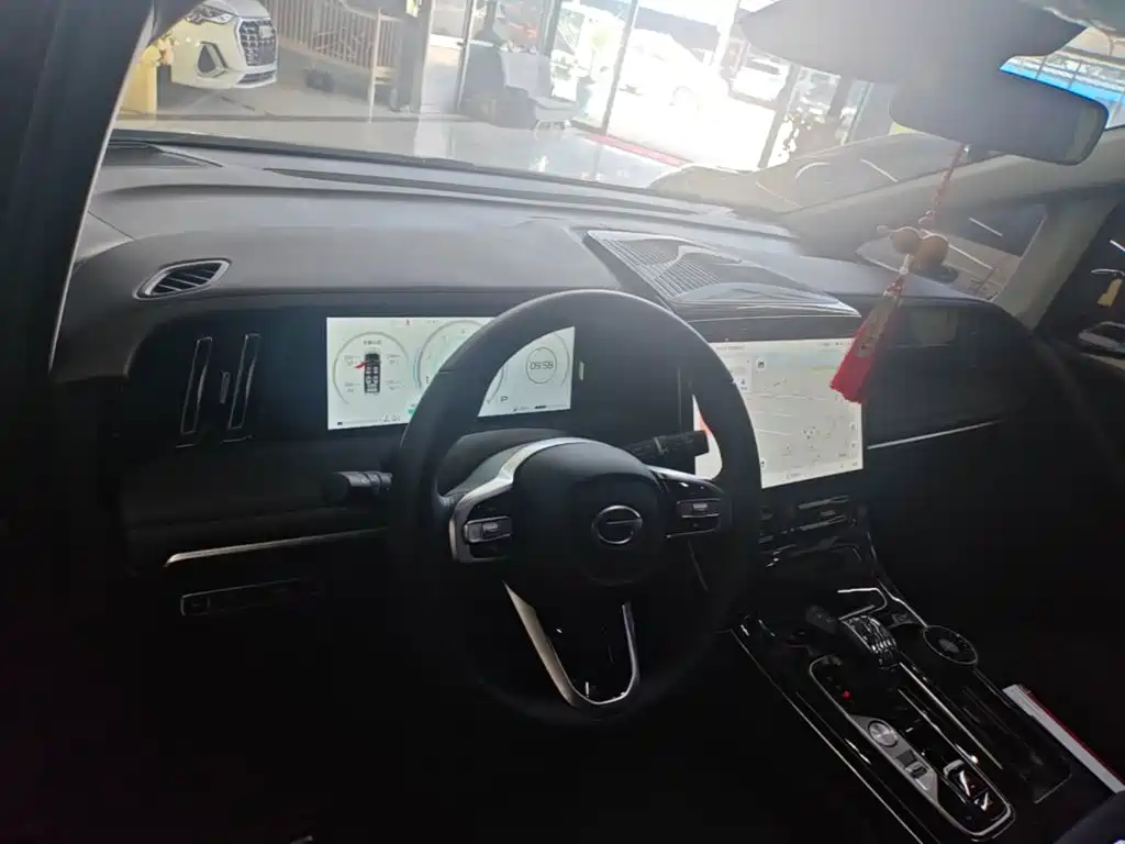 GAC Trumpchi M8 2025 — фото 10