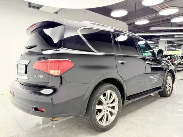 Infiniti QX 2012